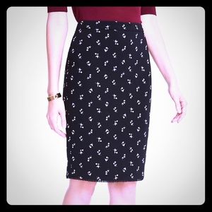 NWT Ann Taylor Petite Floral Pencil Skirt